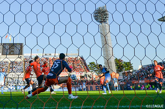 【明治安田Ｊ２ 第36節 大宮vs磐田】