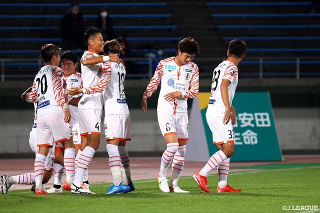 【明治安田Ｊ２ 第37節 金沢vs愛媛】