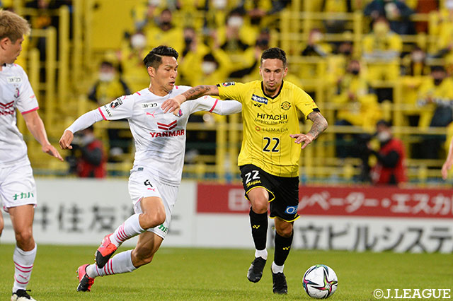 【明治安田Ｊ１ 第35節 柏vsＣ大阪】