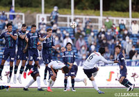 【明治安田J1 第35節 福岡vs横浜FC】