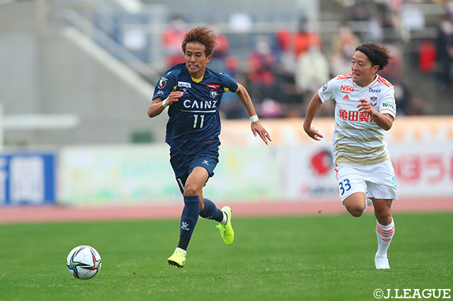 【明治安田Ｊ２ 第40節 群馬vs新潟】