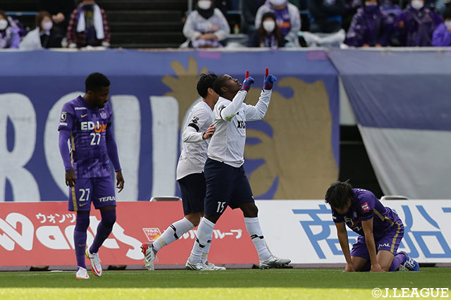 【明治安田Ｊ１ 第37節 広島vsFC東京】