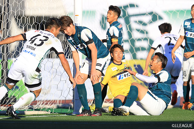 【明治安田Ｊ２ 第41節 相模原vs松本】