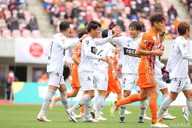 【明治安田Ｊ２ 第42節 新潟vs町田】