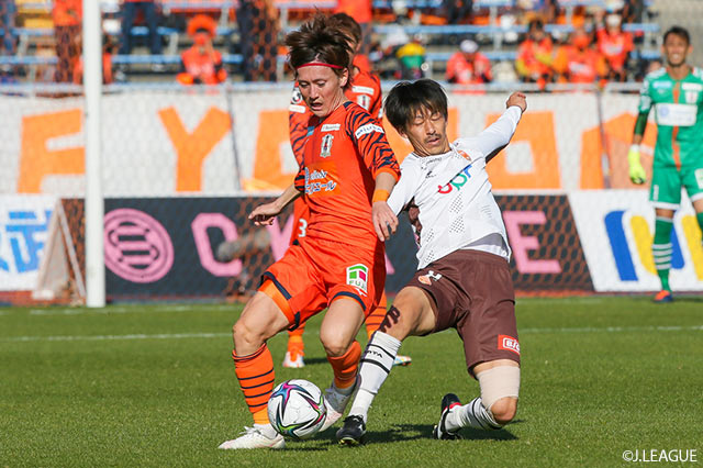 【明治安田Ｊ２ 第42節 愛媛vs山口】