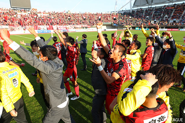 【明治安田Ｊ３ 第30節 熊本vs岐阜】