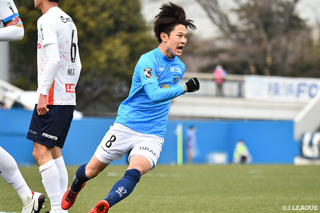 【明治安田Ｊ２ 第1節 横浜FCvs大宮】