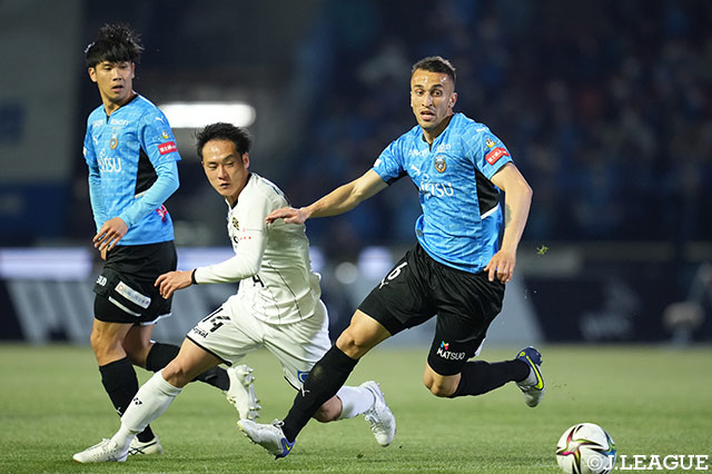 【明治安田Ｊ１ 第8節 川崎Ｆvs柏】