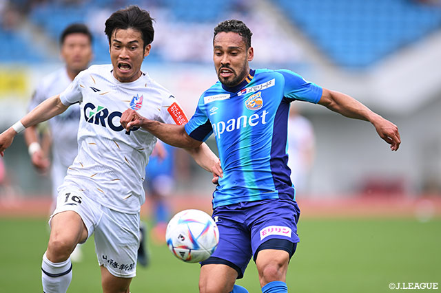 【明治安田Ｊ２ 第19節 長崎vs岡山】