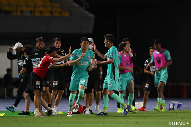 【明治安田Ｊ２ 第23節 栃木vs岩手】