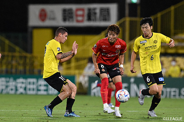 【明治安田Ｊ１ 第20節 柏vs名古屋】