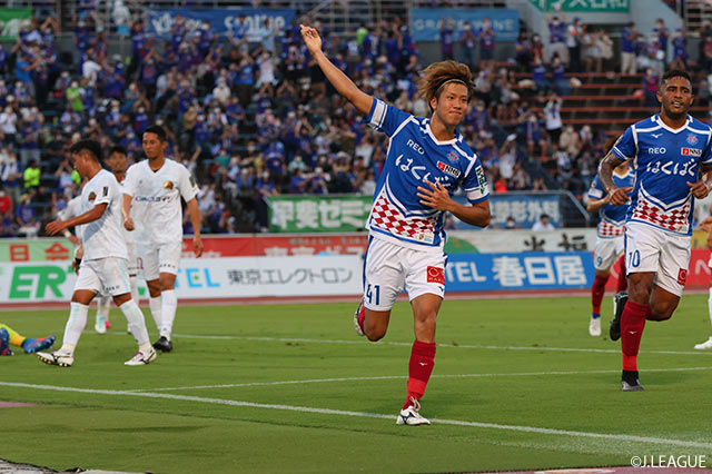 【明治安田Ｊ２ 第30節 甲府vs琉球】