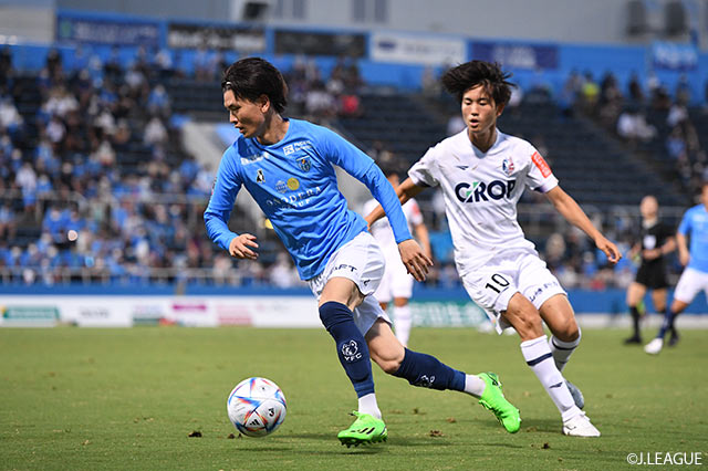 【明治安田Ｊ２ 第32節 横浜FCvs岡山】