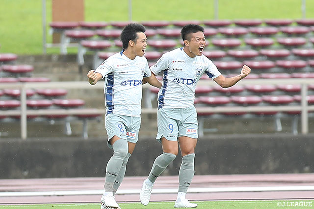 【明治安田Ｊ２ 第34節 琉球vs秋田】