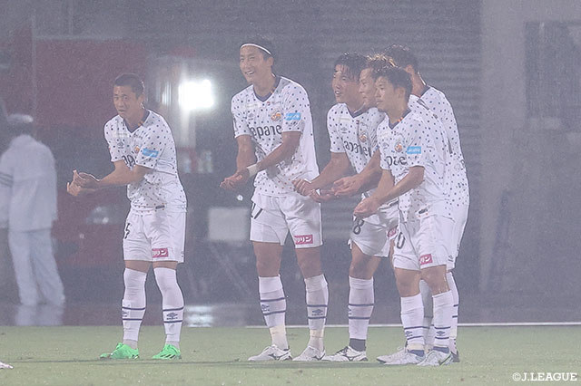 【明治安田Ｊ２ 第32節 金沢vs長崎】