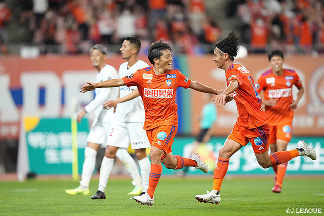 【明治安田Ｊ２ 第35節 新潟vs琉球】