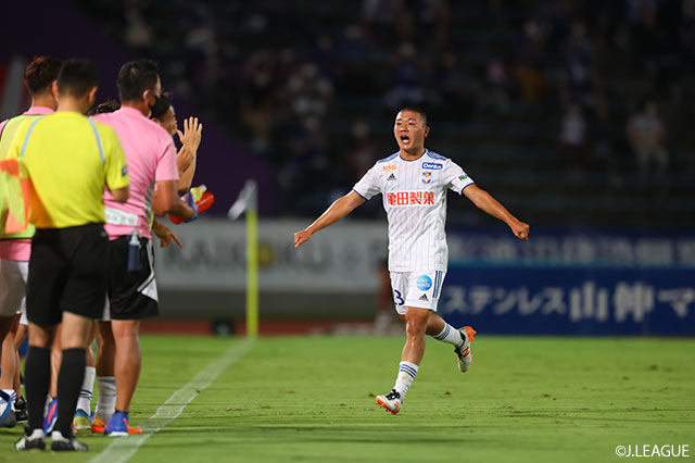 【明治安田Ｊ２ 第36節 甲府vs新潟】