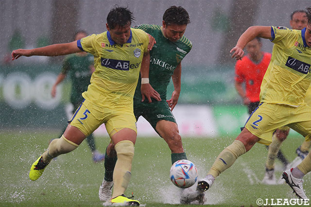 【明治安田Ｊ２ 第38節 東京Ｖvs山形】