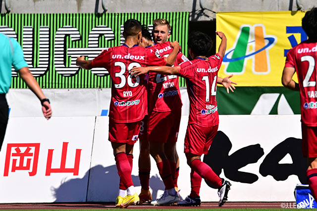 【明治安田Ｊ２ 第38節 岡山vs仙台】