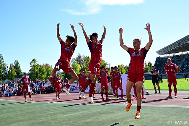 【明治安田Ｊ２ 第38節 岡山vs仙台】