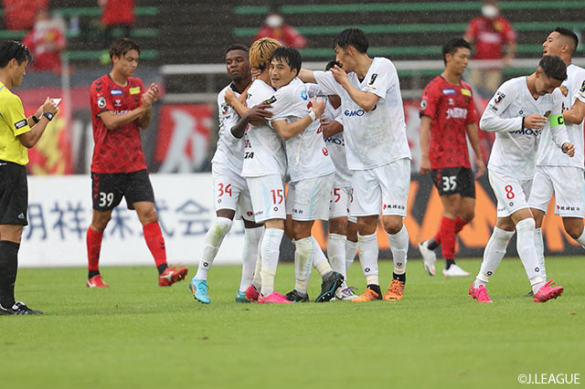 【明治安田Ｊ２ 第40節 金沢vs琉球】