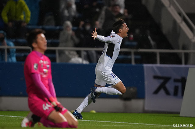 【明治安田Ｊ２ 第40節 横浜FCvs大分】