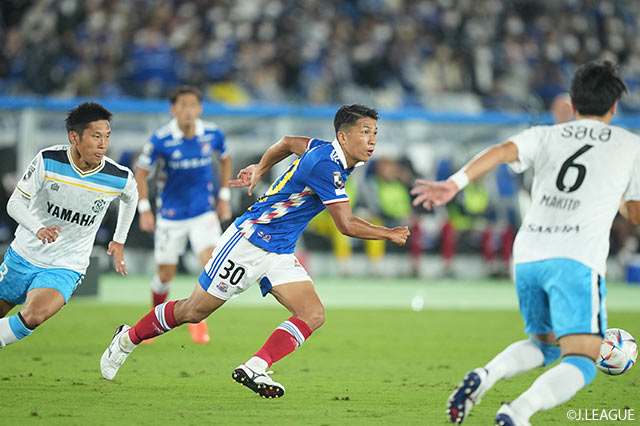 【明治安田Ｊ１ 第27節 横浜FMvs磐田】