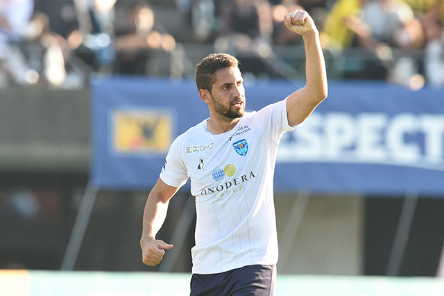 【明治安田Ｊ２ 第42節 熊本vs横浜FC】