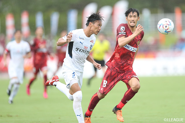 【明治安田Ｊ２ 第42節 琉球vs大分】