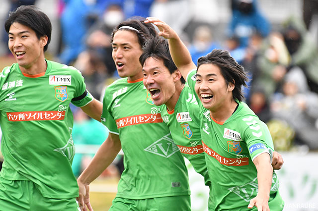 【明治安田Ｊ３ 第30節 八戸vs富山】