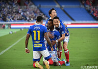 【明治安田Ｊ１ 第33節 横浜FMvs浦和】