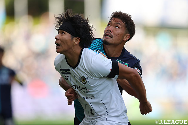 【明治安田Ｊ１ 第33節 福岡vs柏】
