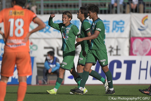 【明治安田Ｊ３ 第32節 岐阜vs宮崎】