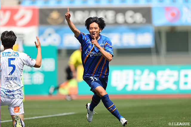 【明治安田Ｊ２ 第11節 長崎vs秋田】