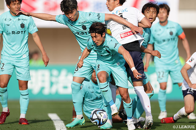 【明治安田Ｊ１ 第11節 湘南vs柏】