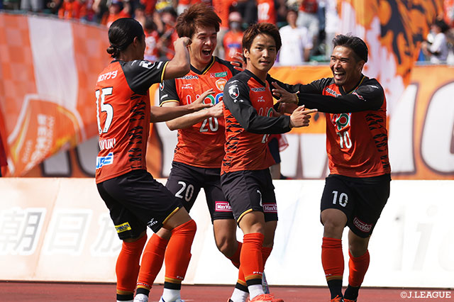 【明治安田Ｊ２ 第21節 山口vs仙台】