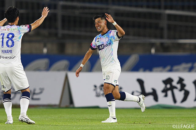 【明治安田Ｊ２ 第27節 山形vs長崎】