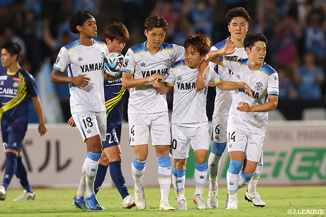 【明治安田Ｊ２ 第27節 群馬vs磐田】