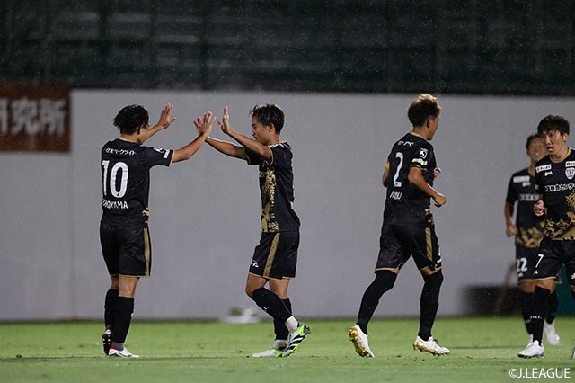 【明治安田Ｊ２ 第29節 藤枝vs山形】