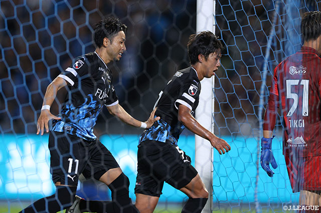 【明治安田Ｊ１ 第25節 川崎Ｆvs札幌】