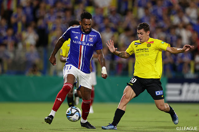 【明治安田Ｊ１ 第26節 柏vs横浜FM】