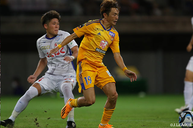 【明治安田Ｊ２ 第33節 仙台vs甲府】