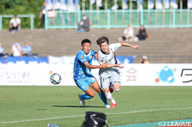 【明治安田Ｊ２ 第35節 秋田vs長崎】