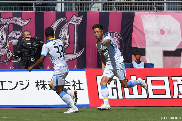 【明治安田Ｊ２ 第36節 岡山vs磐田】