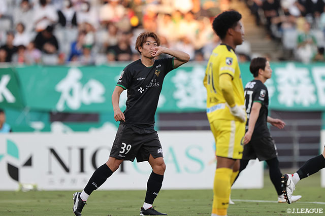 【明治安田Ｊ２ 第36節 東京Ｖvs藤枝】