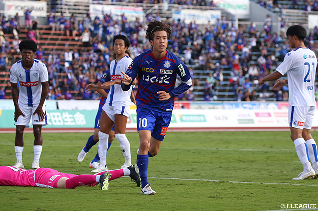 【明治安田Ｊ２ 第37節 甲府vs水戸】