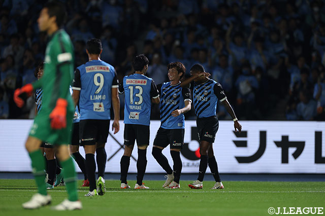 【明治安田Ｊ１ 第30節 川崎Ｆvs福岡】