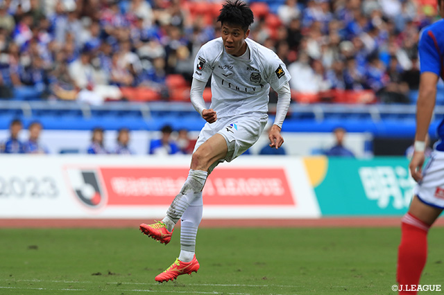 【明治安田Ｊ１ 第30節 横浜FMvs札幌】