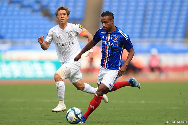 【明治安田Ｊ１ 第30節 横浜FMvs札幌】