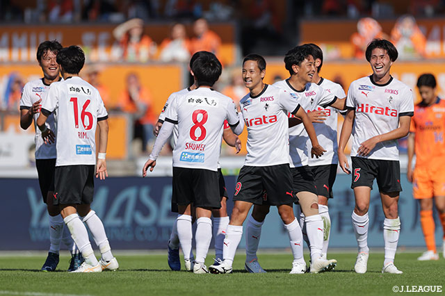 【明治安田Ｊ２ 第40節 清水vs熊本】